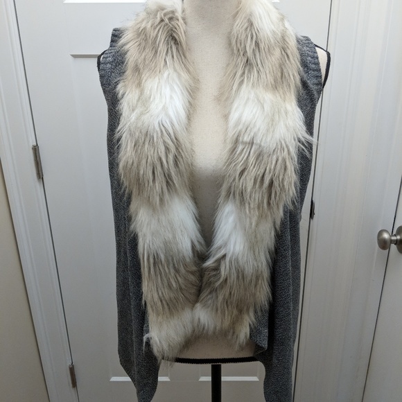 Skies Are Blue Sweaters - Skies are blue faux fur sweater